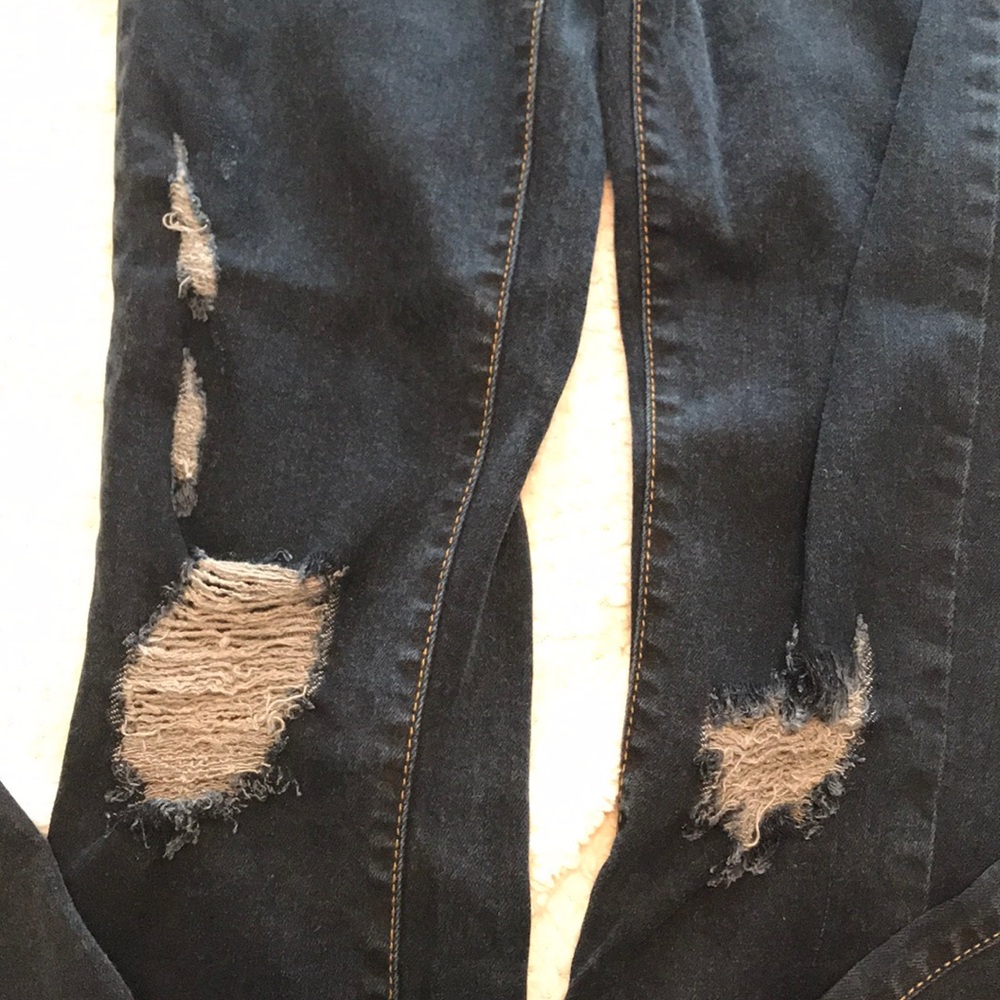 LF Carmar Ripped Jeans - Picture 5 of 8